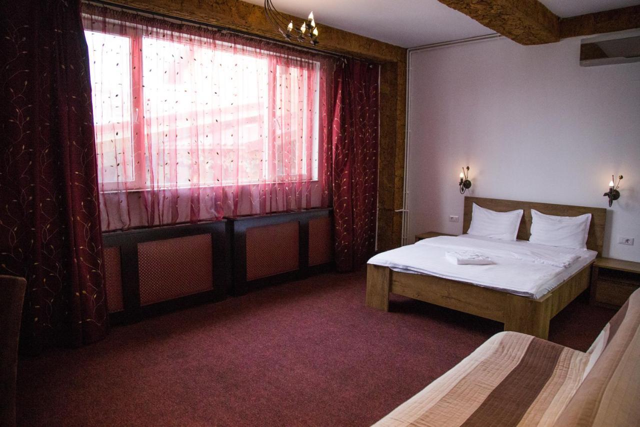 Motel Davios Târgu Jiu 외부 사진